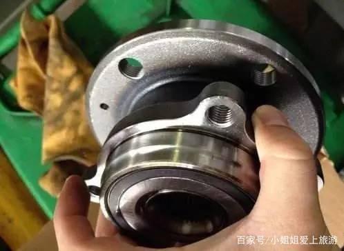 AG真人官网平台汽车泡水后轴承要换吗如何更换轮毂轴承(图4)